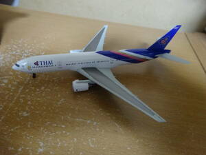 1/400　ドラゴン　タイ国際航空　777-200