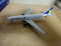 1/400　ジェミニ　スカイマーク　A330-300_画像1