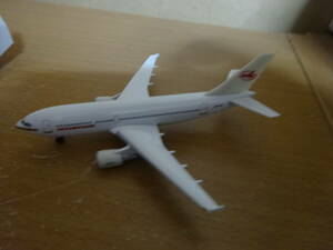 1/500　ヘルパ　インターフルク　A310-300