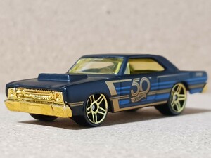 ◆ホットウィール/Hot Wheels(約1/64)◆ダッジ・ダート(1968年式/艶消黒&金/50番)◆ルース/ほぼ美品★夢屋HW018★