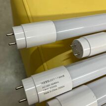 LED蛍光灯40W形 消費電力 18W（40W相当） 発光色 昼白色(5000K) ルーメン 2100LM 12本セット_画像8