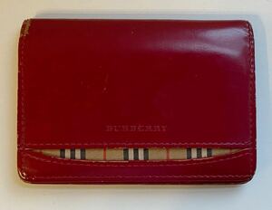 B4B006◆ バーバリー BURBERRY 本革レザー 赤色 ロゴ チェック柄 定期入れ パスケース 名刺入れ カード入れ カードケース