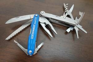 洗練された多機能ツール！【レザーマン　JUICE　CS4　ブルー】　マルチツール　LEATHERMAN