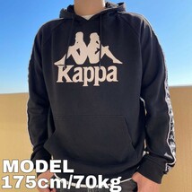 Kappa カッパ 袖ロゴパーカー プリント XL ブラック 黒 ホワイト 白_画像1