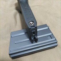 外部ソース　アダプター　アサシン　グロック　 　M4 マガジン　自作　(検索用) ガスガン 電動 glock ACTIONARMY 東京マルイ G17 G19 _画像6