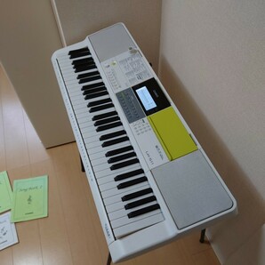 CASIO 光ナビゲーションキーボードLK -511 動作確認済み カシオ純正CS-4B キーボードスタンド付き電子ピアノ 音楽 楽器 打ち込み ドラムの画像5