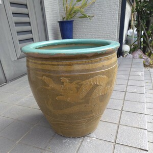 水瓶　メダカ鉢　睡蓮鉢　陶器製　インテリア