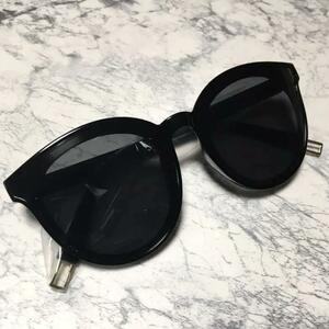  lady's sunglasses Korea stylish polarized light black 090 J84