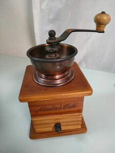 コーヒーミル　 手動式　 木製　 アンティーク　 珈琲　moulin a cafe coffee grinders