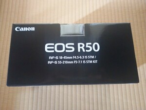 本日のみ【即決】新品未使用 キヤノン Canon EOS R50 ダブルズームキット ホワイト SDカード付・送料無 デジタル ミラーレス 一