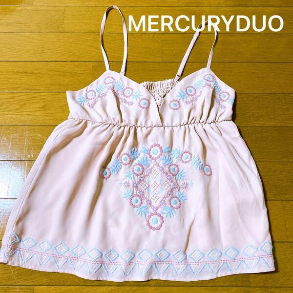 MERCURYDUO(マーキュリーデュオ) 花柄刺繍キャミソール　ピンク