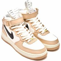 NIKE ナイキ AIR FORCE 1 MID ‘07 LX 居酒屋　DX2938-200 ベージュ　26cm_画像1