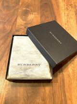 ◇ 未使用品 ◇ BURBERRY バーバリー ブラックレザー 二つ折り財布 ノバチェック 黒_画像9