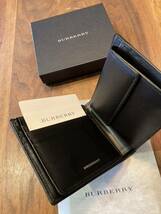 ◇ 未使用品 ◇ BURBERRY バーバリー ブラックレザー 二つ折り財布 ノバチェック 黒_画像3