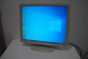 Fujitsu VL-178Syl (04) 17-дюймовый ЖК-монитор