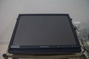 [ Junk ] SAMSUNG SMT-1922N (01) 19 -inch square type liquid crystal monitor 