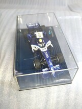 ミニチャンプス 1/43 F1 ウィリアムズ FW28 マーク・ウェバー 2006_画像4