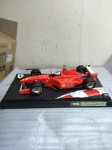 HOT WHEELS 1/18 フェラーリ F300 M.シューマッハ ホットウィール_画像1