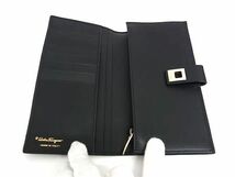 1円 ■極美品■ Salvatore Ferragamo フェラガモ IK-223126 ガンチーニ キャンバス 二つ折り 長財布 ウォレット ブラック系 AW2516_画像3