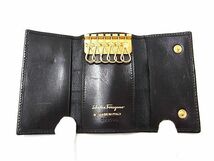 1円 ■美品■ Salvatore Ferragamo フェラガモ ヴァラ 6連 レザー キーケース 鍵入れ レディース ダークブラウン系 AT9126_画像3