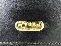 1円 ■極美品■ FENDI フェンディ ヴィンテージ ペカン柄 PVC 二つ折り 財布 ウォレット レディース カーキ系×ブラック系 AU8986_画像5
