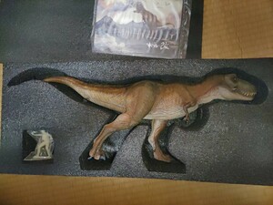 【中身はほぼ未使用】パッケージ破れ有り　本心楠改　ティラノサウルス　ブラウン　フィギュア　Nanmu tyrannosaurus