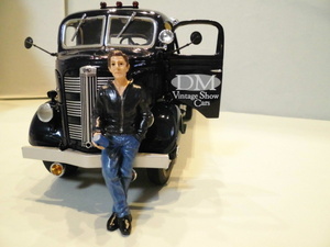 必見フィギア付き、ダンバリーミント1/24・1938GMCカー・キャリアカートラック美品