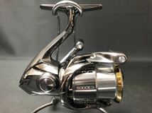 2^5 美品 シマノ(SHIMANO) 19ステラ(STELLA) C3000SDH スピニングリール 取扱説明書、収納袋、箱付属_画像6