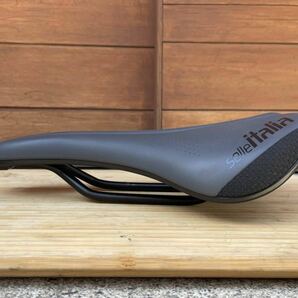 Selle Italia セライタリア Novus boost EVO X-cross TM superflow ノヴァスブースト サドル グラベルロード MTB 美品の画像4