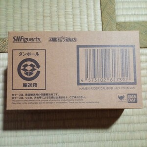 【輸送箱未開封伝票跡なし】 S.H. フィギュアーツ 仮面ライダー カリバー ジャオウドラゴン 検索 セイバー