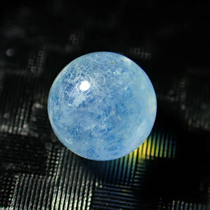 天然石 アクアマリン 水晶玉 原石 結晶 風水 占い 金 健康 パワーストーンの画像10