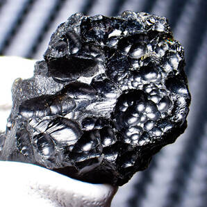 天然石 テクタイト タンブル 流星 隕石 流星のかけら メテオ 風水 宇宙 金 健康 占い パワーストーンの画像3