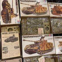 1000円〜　未組立　1/35 TAMIYA タミヤ ドイツ軍　榴弾砲　戦車　軍用車両　突撃砲　駆逐戦車　キングタイガー　プラモデル　8点セット_画像3