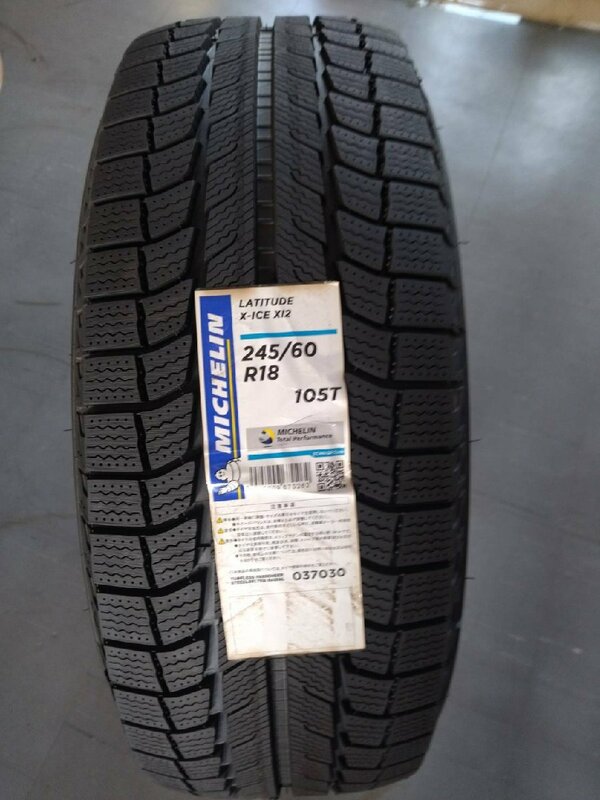 送料無料！1本のみ【MICHELIN】2017年LATITUDE　X-ICE　XI2☆未使用品☆245/60R18☆新古　1本//タイヤ＆ホイール招きモアイ　長野大橋店