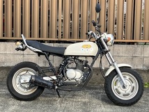 静岡発☆ HONDA ホンダ エイプ100 2002年モデル カスタム スカチューン エンジン始動走行OK ※商品説明要確認_画像4