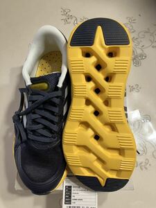 新品　未使用　adidas クライマクール　25.0cm 通気　蒸れない