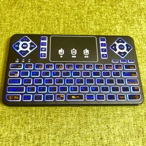 Bluetooth ブルートゥース 7色 切り替え ミニ キーボード マウス 無線