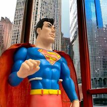 【K0211】スーパーマン フィギュア ソフビ 当時物 1988年 専用スタンドヴィンテージ 昭和レトロ 特大　アンティーク 人形 ビンテージ_画像1