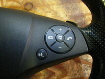 平成２１年 ベンツ AMG クーペ Eクラス DBA-207347 レザー　革 ステアリング ハンドル スイッチ付き_画像4