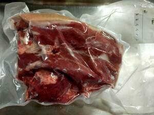 猪肉　モモ730g