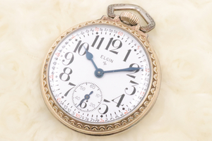 【ト長】ELGIN エルジン スモセコ 手巻き 懐中時計 稼働 アンティーク レトロ ホワイト文字盤 ゴールドカラー IR460IOB61
