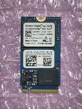 Western Digital PC SN530 M.2 256GB NVMe M.2 2242 SSD 使用時間4時間._画像1