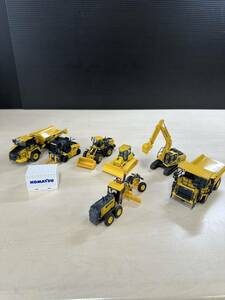 KOMATSU ミニカー 1/87 建設車両 フォークリフト ショベルカー トラック 等 まとめ セット