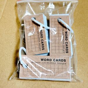 単語帳 4つ入りの中の3つ