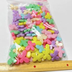 バタフライ　アクリルビーズ　100個　ランダムミックス　12.5x17.5x4.5mm、穴：1.8mm，