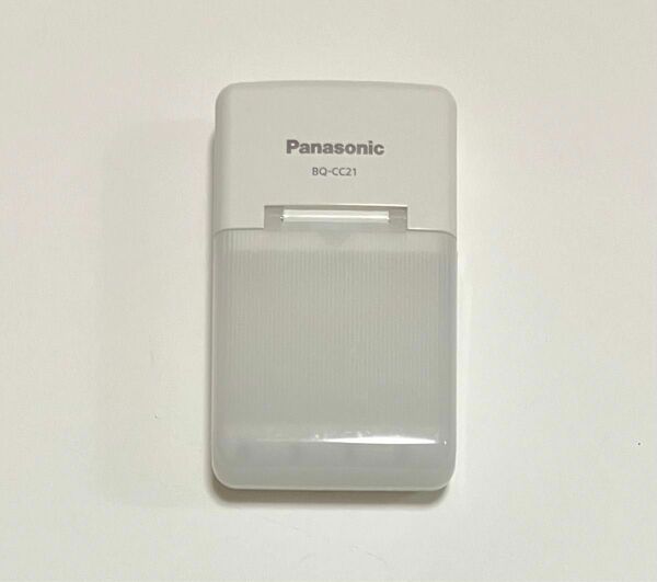 【Panasonic】パナソニック 充電式エボルタ エネループ 急速充電器 BQ-CC21 ニッケル水素電池 単三単四兼用