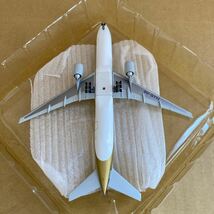 ■DRAGON WINGS 1/400 シンガポール航空 B777-300【中古品】■_画像8