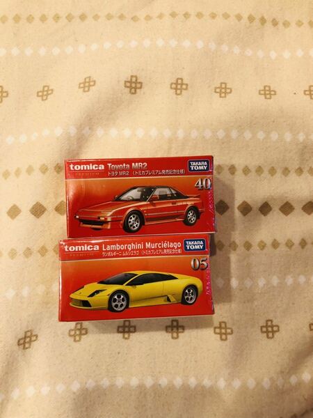 トミカプレミアム 05 ランボルギーニ ムルシエラゴ (発売記念仕様)トミカプレミアム 40 トヨタ MR2 (発売記念仕様)