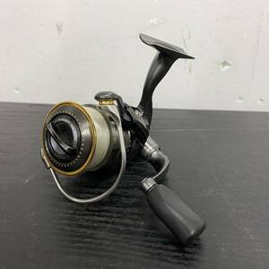 TT107 リール ダイワ DAIWA イクジスト EXIST STEEZ CUSTOM 2506 スティーズカスタム スピニングリール HBFA EXIST