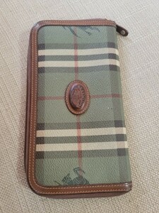 バーバリー　BURBERRY　財布2